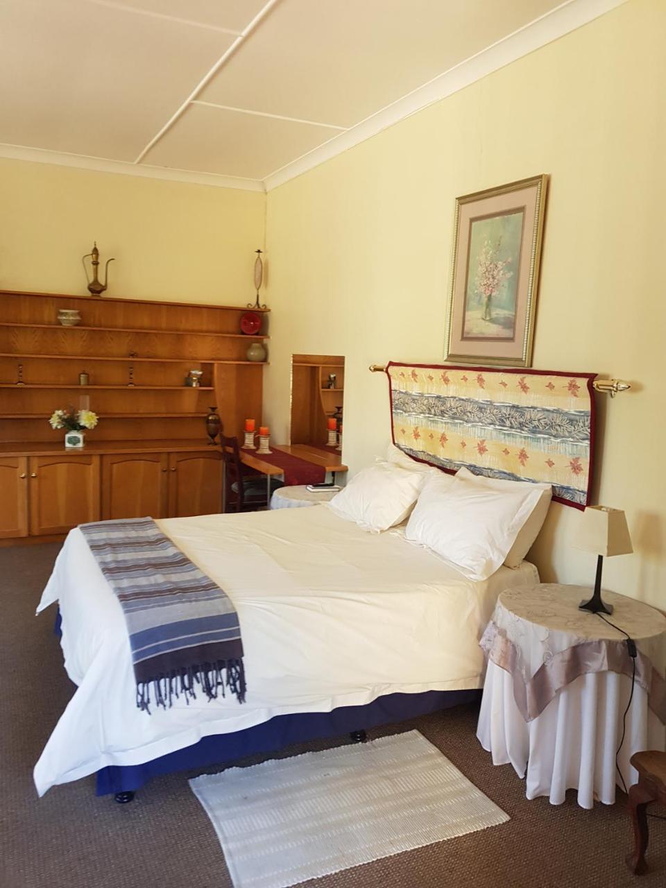 Bishops Guest House Фрейхейд Экстерьер фото