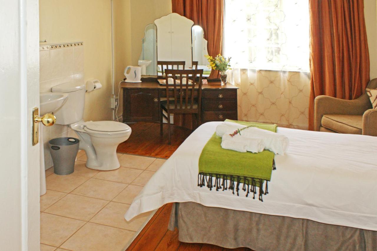 Bishops Guest House Фрейхейд Экстерьер фото